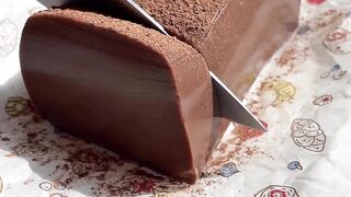 Шоколадный вкусный десерт/ Chocolate delicious dessert