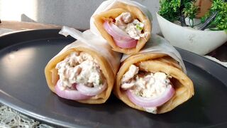Malai Chicken Pratha Roll