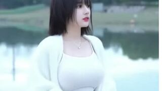 Lucky Girls 02