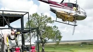 Pilot Lands His Helicopter Neatly. Super!!! Video 2023
