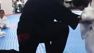 3 year old tries to break board in taekwondo