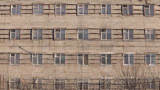 Sous Écrous #12 "Parloir Avocat"