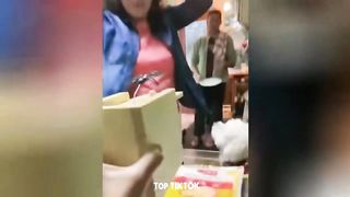 Best Scare Cam Pranks 2023 sur TikTok #102 _ Essayez de ne pas rire _ Compilation de vidéos drôles part12