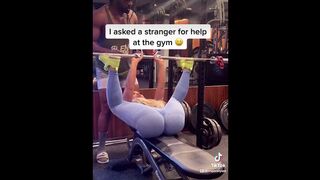 at the gym doing everything wrong #gym #fitness #training #prank #gymprank #leggings #girlfitness →
