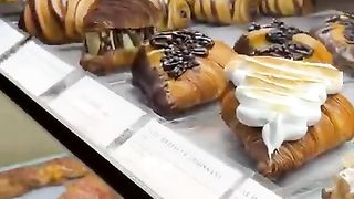 Only eating mall food