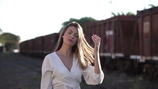 Beautiful model girls, plus watch 2 FREE Movies.