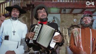 Anhoni Ko Honi Karde Amar Akbar Anthony |Amitabh Bachchan, Vinod Khanna, Rishi Kapoor |Kishore Kumar