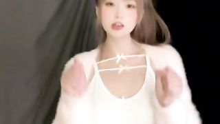 hotgirl dancer