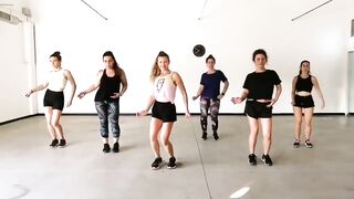 ZUMBA | CALM DOWN | REMA | Nádia Pires