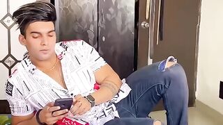 Door locked Karna bhula gye