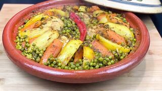 Recette de tajine facile et délicieux, au poulet, petit pois,carottes et pommes de terre