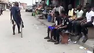 Regarder comment nous avons réagi