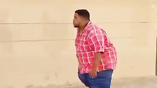 Mort de rire le gros dans son braquage