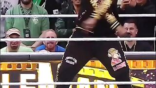 LETS GO SNOOP IN THE RING