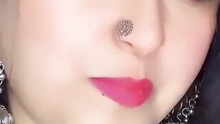Milti hain zindagi