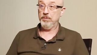 РЕЗНИКОВ : СЛЕД ВОЙНАТА