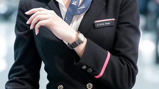 (4k) A goddess flight attendant in world .Ai LookBook. Video 2023