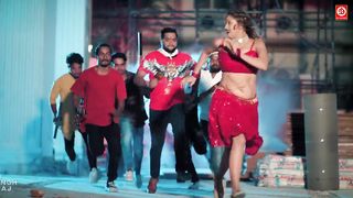 Pawan Singh, Shilpi Raj – हिला के नाच - Hila Ke Naach - Official Video - Bhojpuri New Song 2023