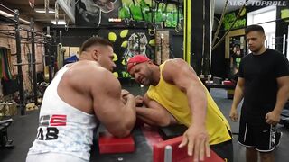 Hulk bodybuilder