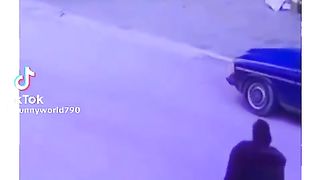 Funny video spot me bhai log 192