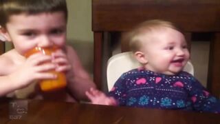 Video graciosos bebe