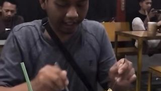 Temen ga da akhlak