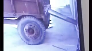 Funny moment try not to laugh