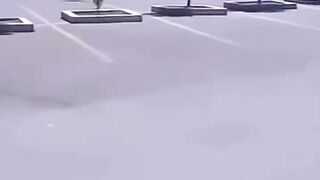 Wait for it, they fall mercylessly (FUNNY MOMENT)