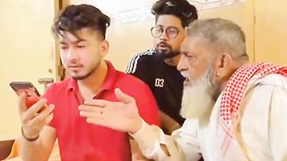 Funny video spot me bhai log 209