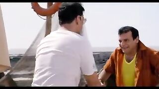 Comedy scene of Akshay Kumar
