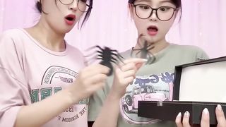 Funny girls moment 01