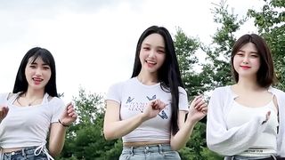 Funny girls moment 06