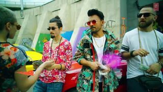 Bijli Ki Taar Video - Tony Kakkar Feat. Urvashi Rautela - Bhushan Kumar 2