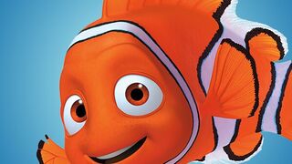 Menggambar Ikan Nemo (Drawing of Nemo Fish)