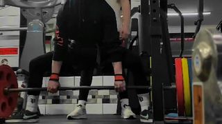 Dead lifting (personal Record)