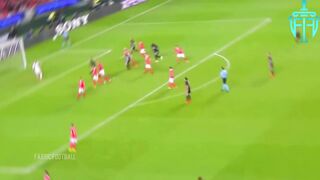 Football “NOOB VS PRO” Moments