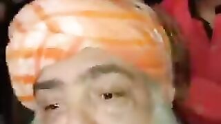 PTI Long March Mein Molana Fazal Ur Rehman Ka Ham Shaqal Aa Gya Phir Kya Hua Very Funny