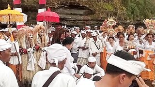 Balinese custom of purification