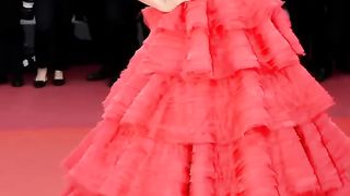 Top ten Red carpet outfits of Indian celebrities