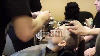 It took 4 hours every day to make up during the process of shooting a horror film for 54 days