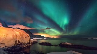 Beautifull aurora in 4k hd.