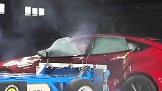 TESLA  MODEL S CRASH TEST
