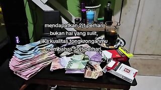 Story uang 2