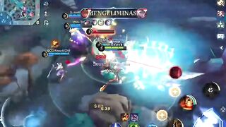 Playing mobile legends hero Claude