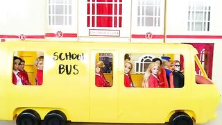 Barbie doll - School Classroom Routine