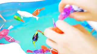 Barbie doll - Tropical Hotel with Pool full of fishes