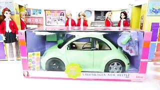 Barbie doll - Volkswagen new Beetle