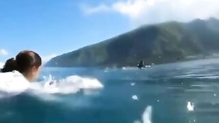 Girl like surfing