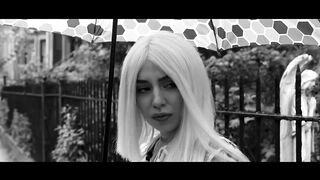 AVA max( sweet but psycho) music video