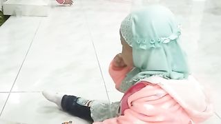 mengikuti perkembangan anak